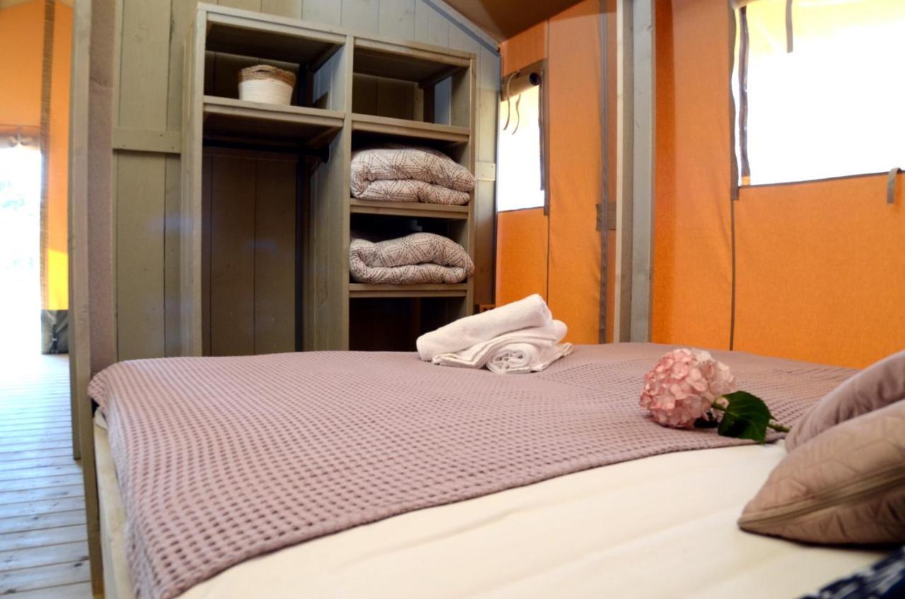 Grande Glamping Hotell Biograd Na Moru Exteriör bild