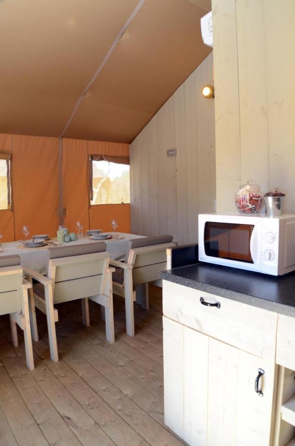 Grande Glamping Hotell Biograd Na Moru Exteriör bild