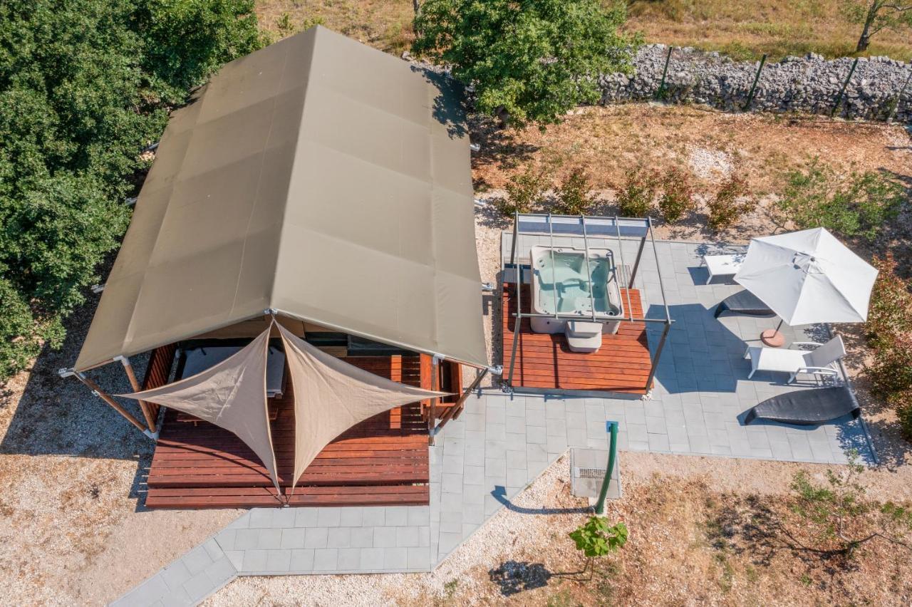Grande Glamping Hotell Biograd Na Moru Exteriör bild
