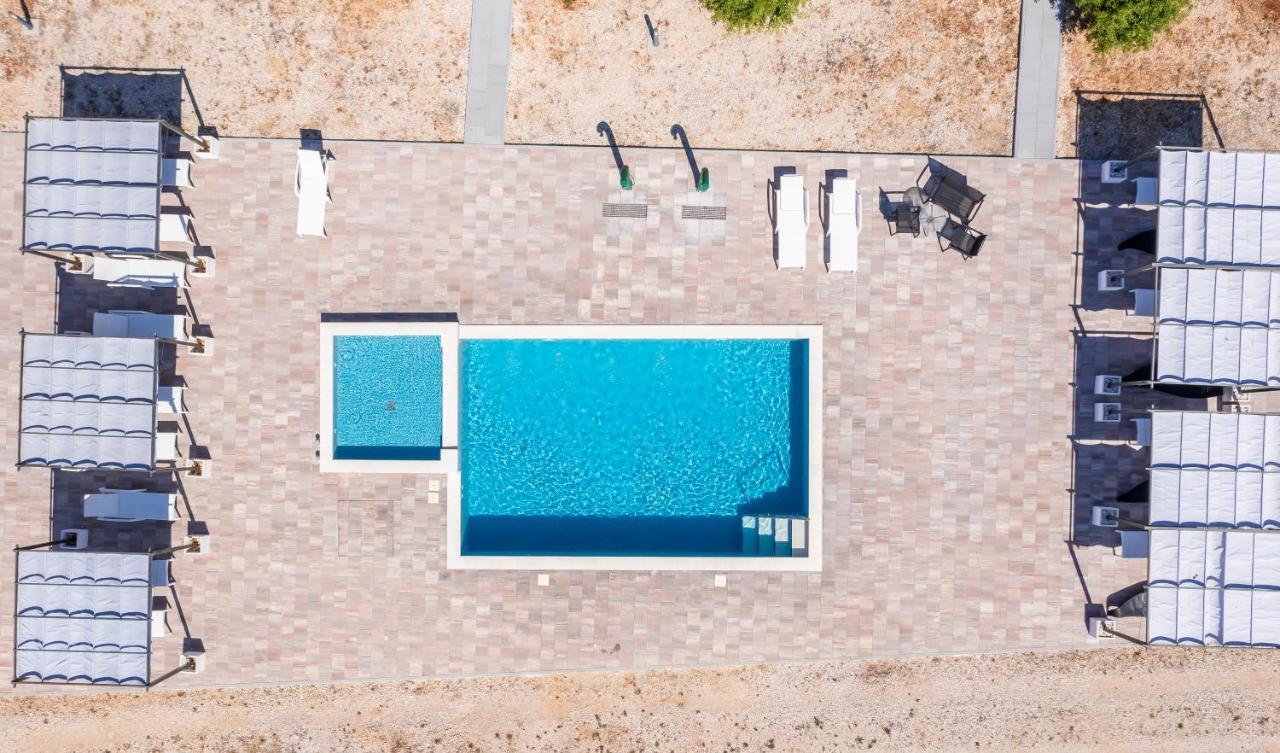 Grande Glamping Hotell Biograd Na Moru Exteriör bild